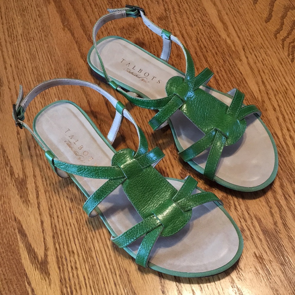 🍏Talbots size 7B Sandals🍏